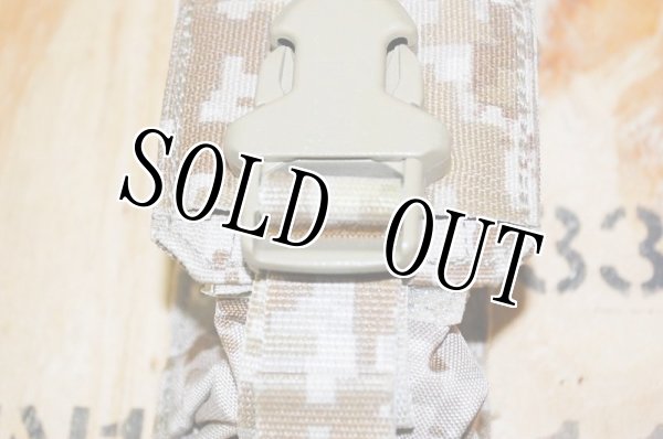 米軍実物 Eagle Smoke Grenade Pouch AOR1 Seal Devgru ポーチ