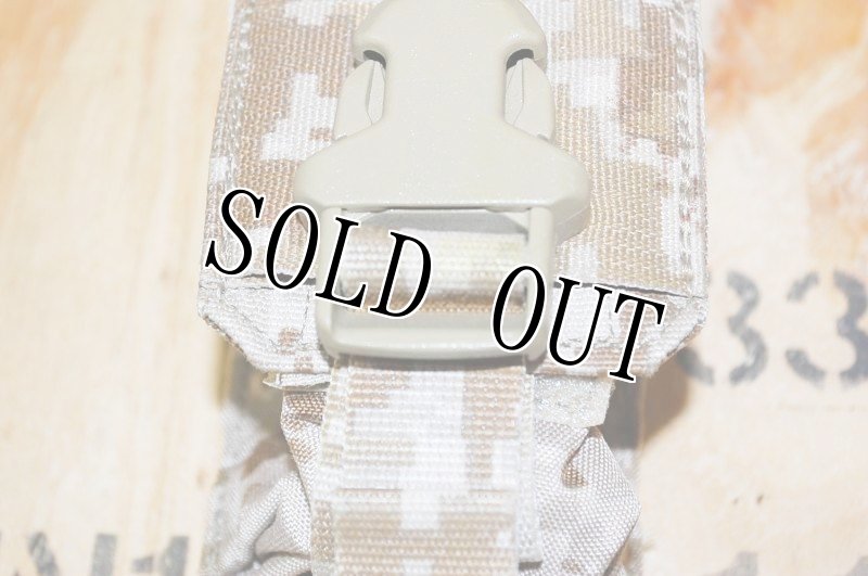 画像2: 米軍実物  Eagle Smoke Grenade Pouch AOR1　Seal Devgru  (2)