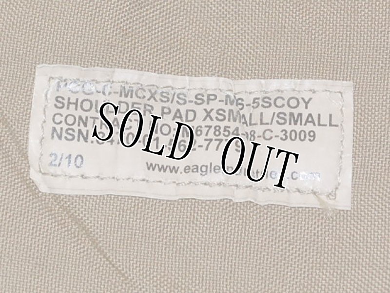 画像4: 米軍実物 EAGLE ボディーアーマー ショルダーパット (4)