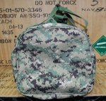 画像4: 米軍放出品 Mercury Tactical Gear U.S.NAVY AOR2 バッグ (4)