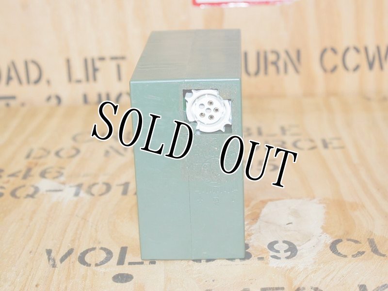 画像4: 米軍実物　軍用バッテリーパック（BA-5590）  (4)