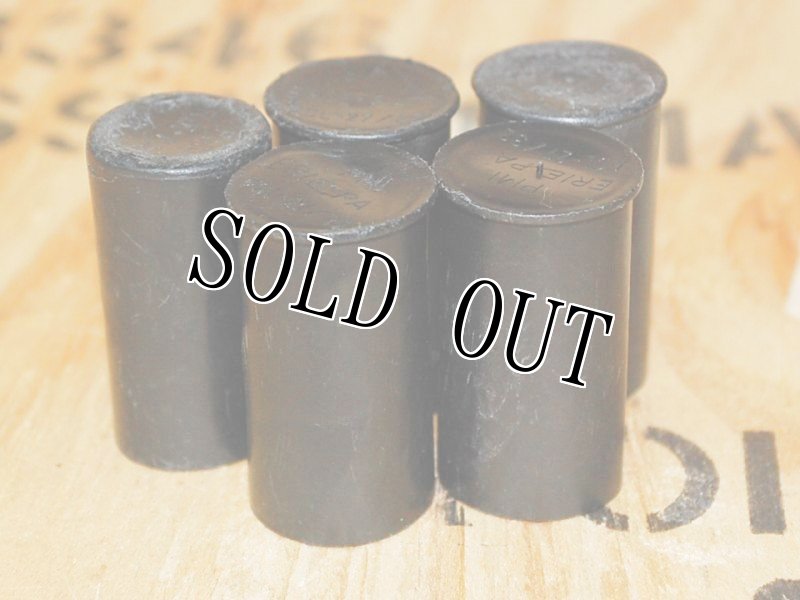 画像2: 米軍実物 CAR-15 マズルカバーバープロテクター　5個 (2)