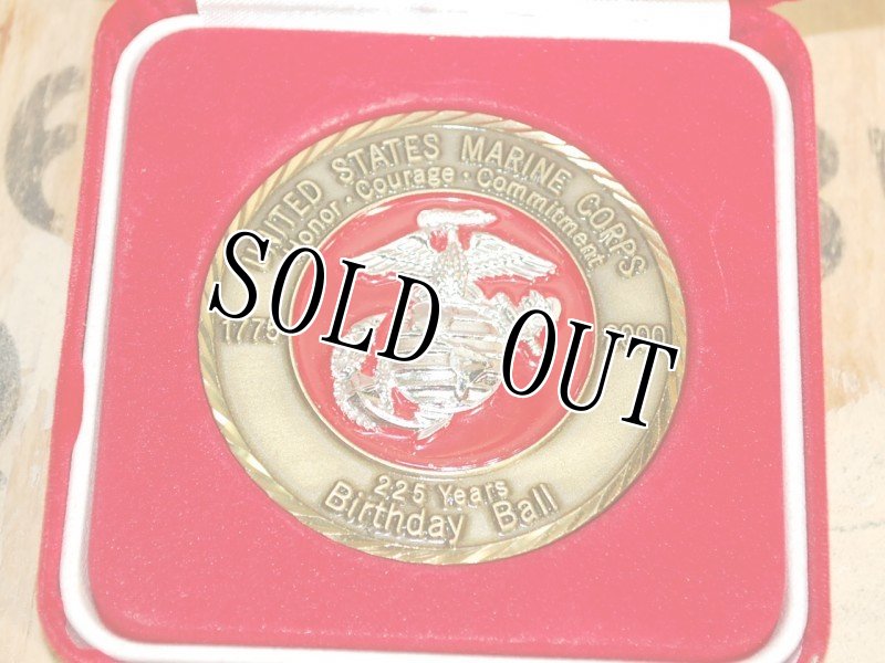 画像4: 海兵隊実物 CAMP FUJI モニュメントメダル (4)