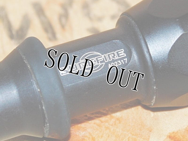 画像2: 米軍放出品 SUREFIRE Z2X コンバットライト (2)