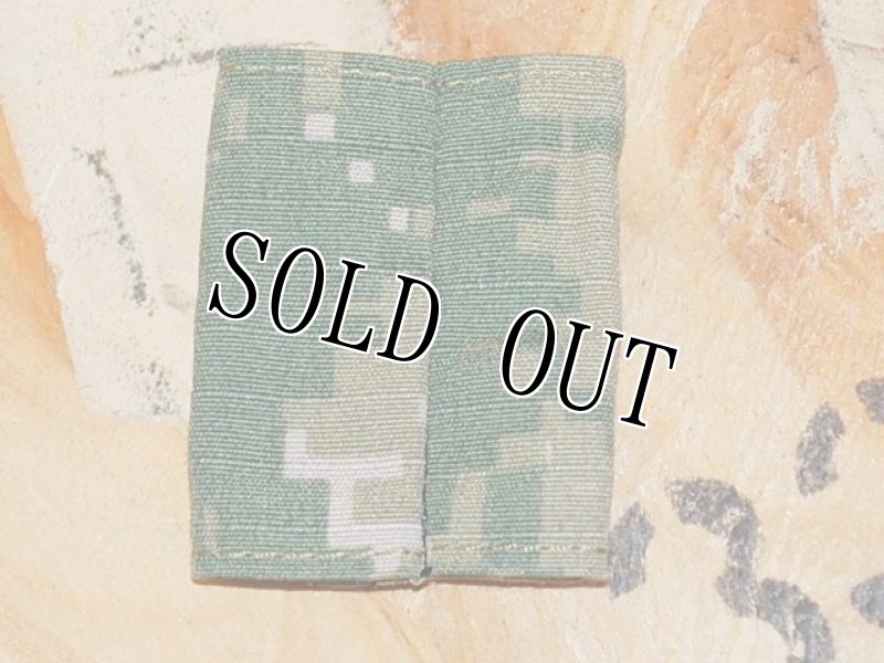 画像2: 米軍実物 U.S.NAVY AOR2  ゴア ジャケット用階級章(PO3) (2)