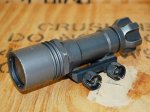 画像1: 希少！！ビンテージ　米軍実物 SUREFIRE M951  WEAPON LIGHT SW01 ビンテージ　 (1)