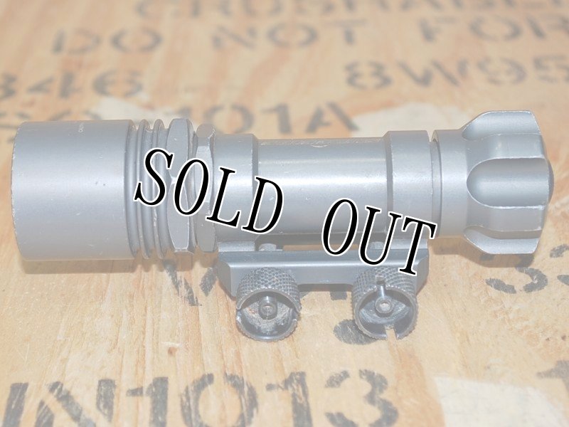 画像2: 希少！！ビンテージ　米軍実物 SUREFIRE M951  WEAPON LIGHT SW01 ビンテージ　 (2)