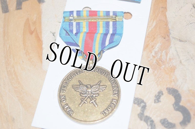 画像3: 米軍放出品 Global War on Terrorism Expeditionary Anodized Medal (3)