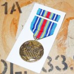 画像1: 米軍放出品 Global War on Terrorism Expeditionary Anodized Medal (1)