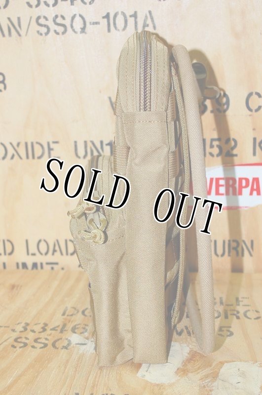 画像4: 海兵隊実物   オードナンス製 ハイドレーション キャリア  100oz (4)