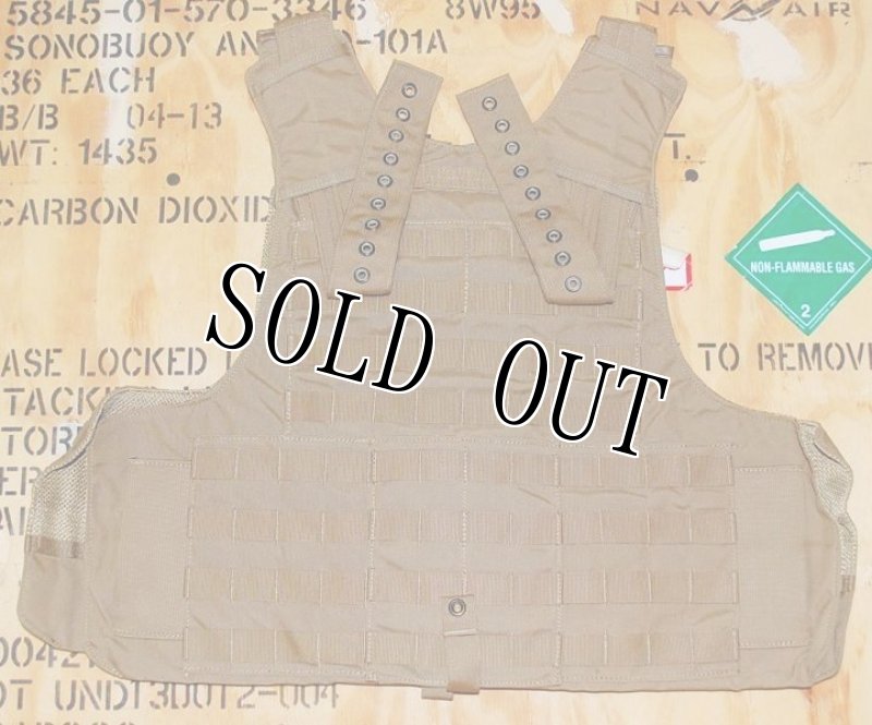 画像3: 米軍実物 EAGLE製 FSBE CIRAS  アーマーキャリアー コヨーテ　L (3)