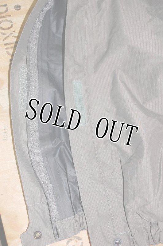 画像4: 米軍実物,patagonia LEVEL6 GORE-TEX パンツ L-R (4)