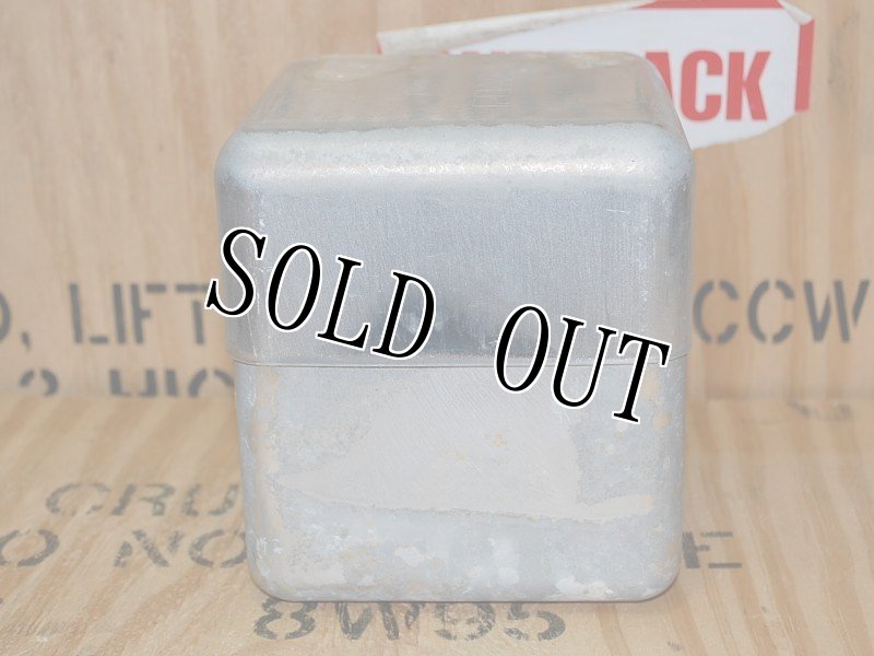 画像4: 米軍実物 Coleman PEAK 1 アルミケース & ハンドル (4)