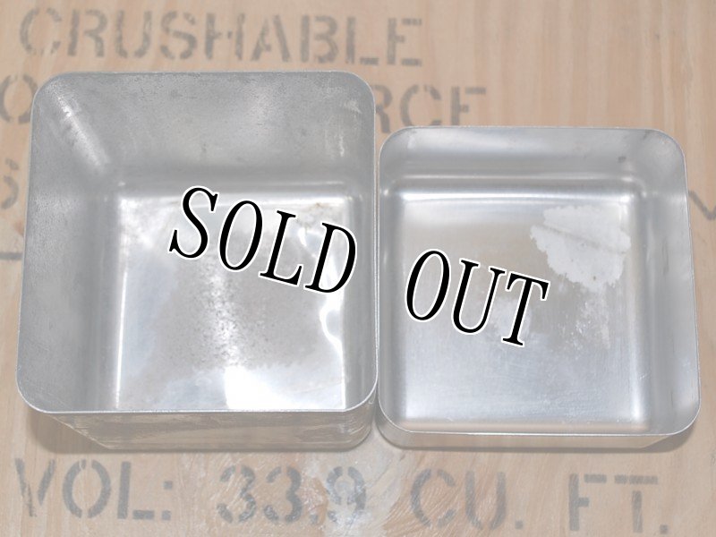 画像9: 米軍実物 Coleman PEAK 1 アルミケース & ハンドル (9)