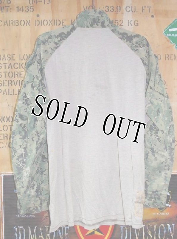 画像2: 米軍実物 US NAVY FROG TYPEIIIコンバットシャツ　M-R (2)