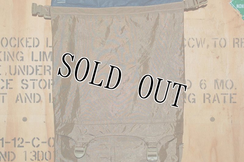 画像3: 米軍放出品 OR エアーパージュドライコンプレッションサック 15L  (3)