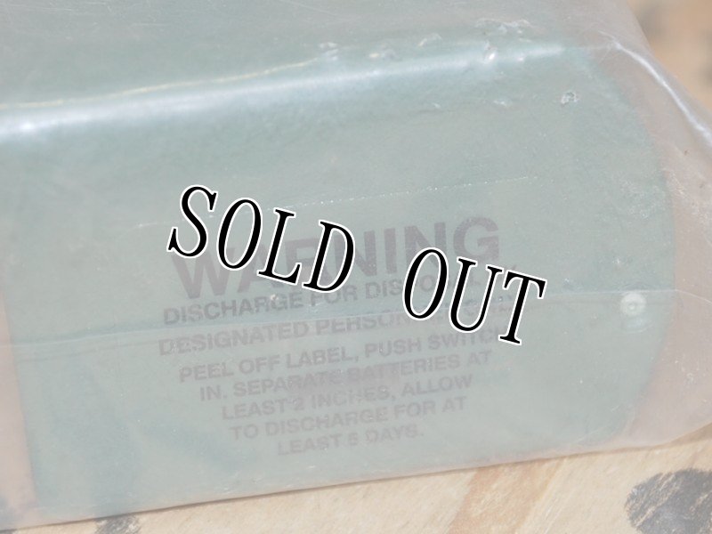 画像3: 米軍実物 AN/PRC-112G CSAR Transceiver   サバイバルラジオ 軍用無線 バッテリー (3)