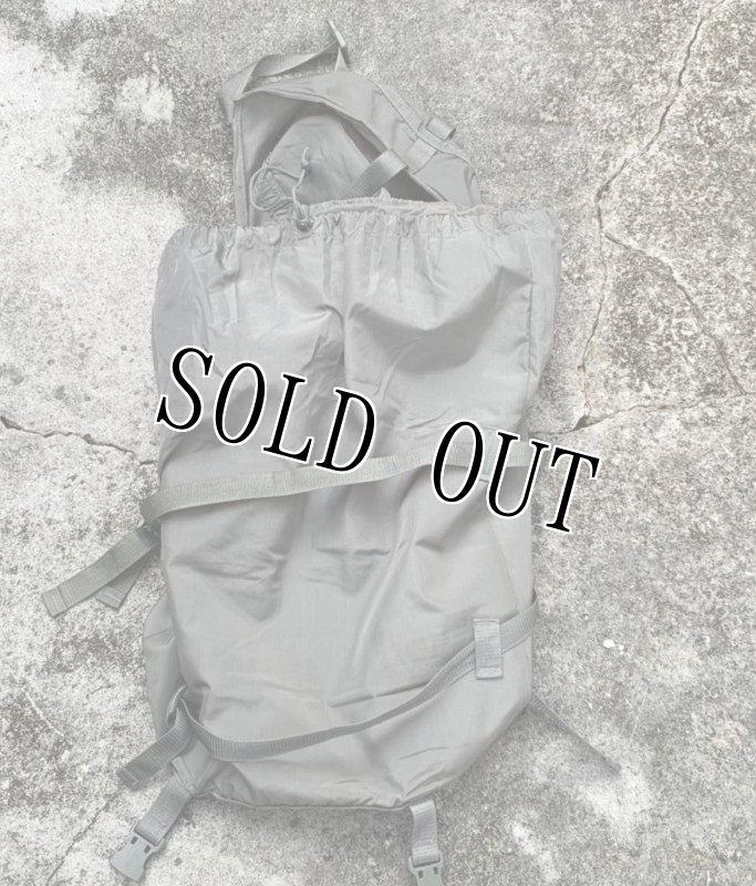 画像10: 米軍実物 モジュラースリーピングバッグ  5点セット ACU (10)