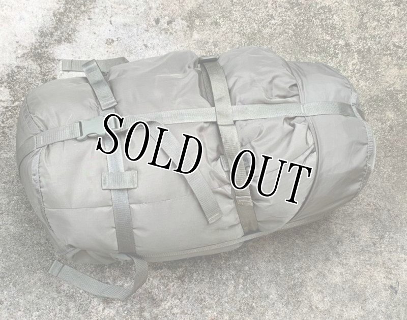 画像7: 米軍実物 モジュラースリーピングバッグ  5点セット ACU (7)