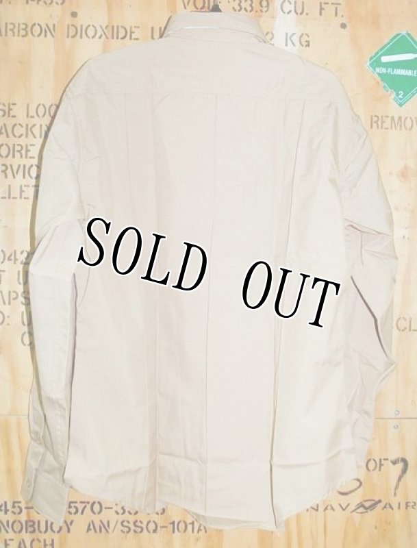 画像2: 米軍放出品,USMC サービスドレスシャツ 16-1/2×37 (2)