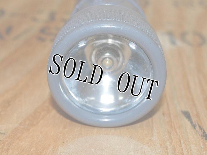 画像7: 米軍実物 U.S.NAVY FULTON ミリタリーライト  MX-993/U ストレート型 LED球 (7)