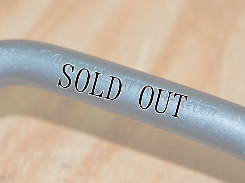 画像4: 米軍放出品 Petzl Attache Screw-Lock Carabiner (Army Green) (4)