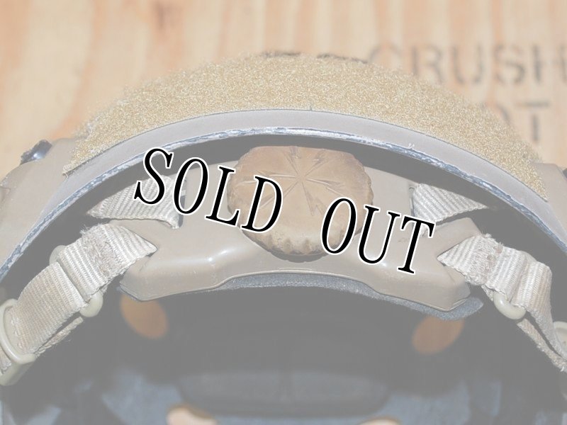 画像10: 米軍実物 OPS-CORE FAST CARBON HIGH CUT ヘルメット M/L  (10)