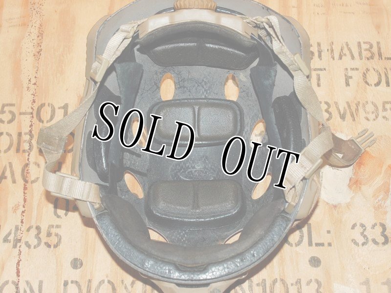 画像13: 米軍実物 OPS-CORE FAST CARBON HIGH CUT ヘルメット M/L  (13)