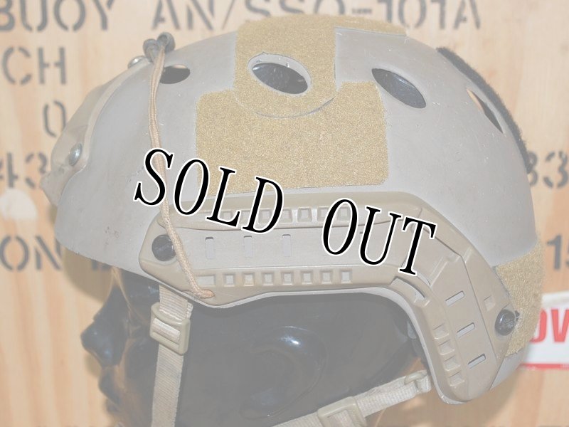 画像2: 米軍実物 OPS-CORE FAST CARBON HIGH CUT ヘルメット M/L  (2)