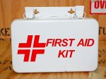 画像1: 米軍放出品　FIRST AID KIT　CASE (1)