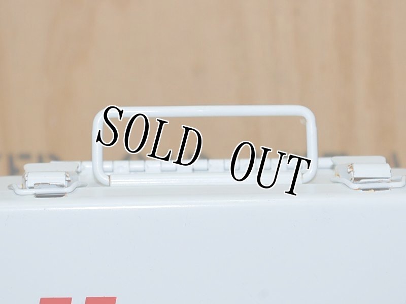 画像6: 米軍放出品 FIRST AID KIT CASE (6)