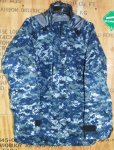 画像1: 米海軍実物　US NAVY　階級章付き　GORE-TEX　パーカー　S-R (1)