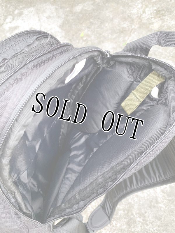 画像4: 米軍放出品 CAMELBAK M.U.L.E  ハイドレーションバッグ (4)