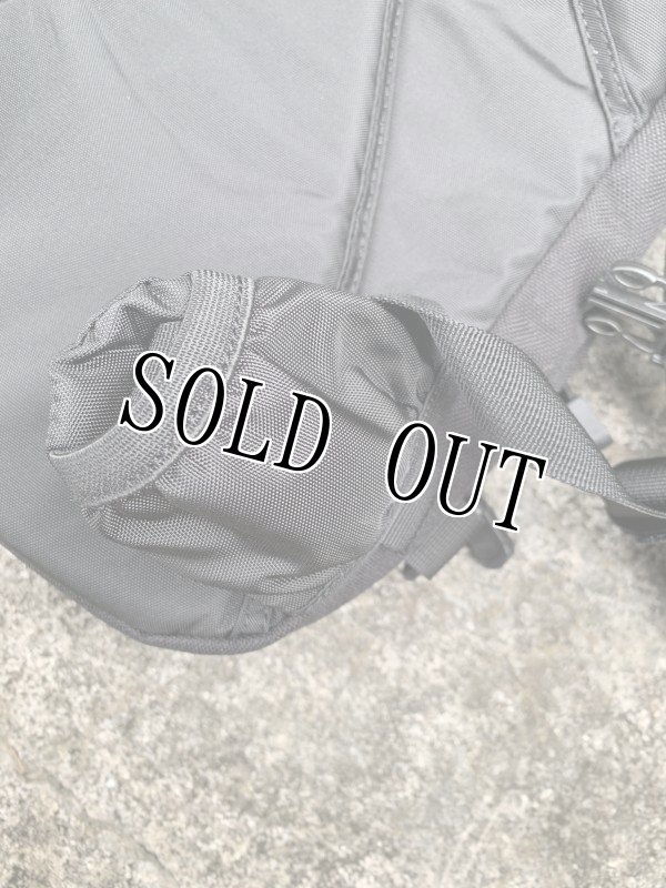 画像9: 米軍放出品 CAMELBAK M.U.L.E  ハイドレーションバッグ (9)