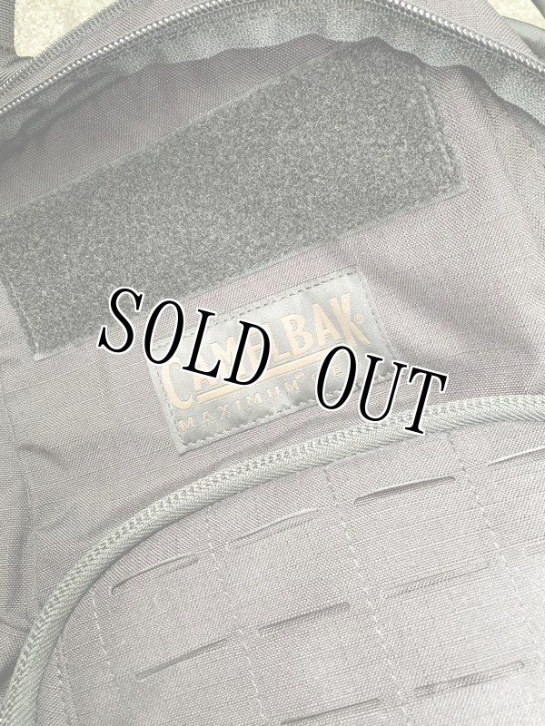 画像3:  米軍放出品 キャメルバック MULEミリタリー  ハイドレーションパック - ブラック (3)