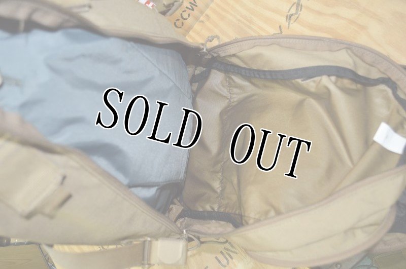 画像7:  米軍放出品 キャメルバック MULEミリタリー  ハイドレーションパック  (7)