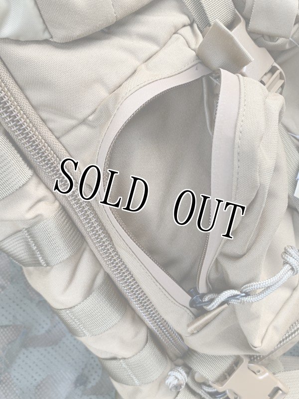 画像10: 米軍実物  MYSTERY RANCH MILITARY JUMP PACKS   メディックパック コヨーテ (10)