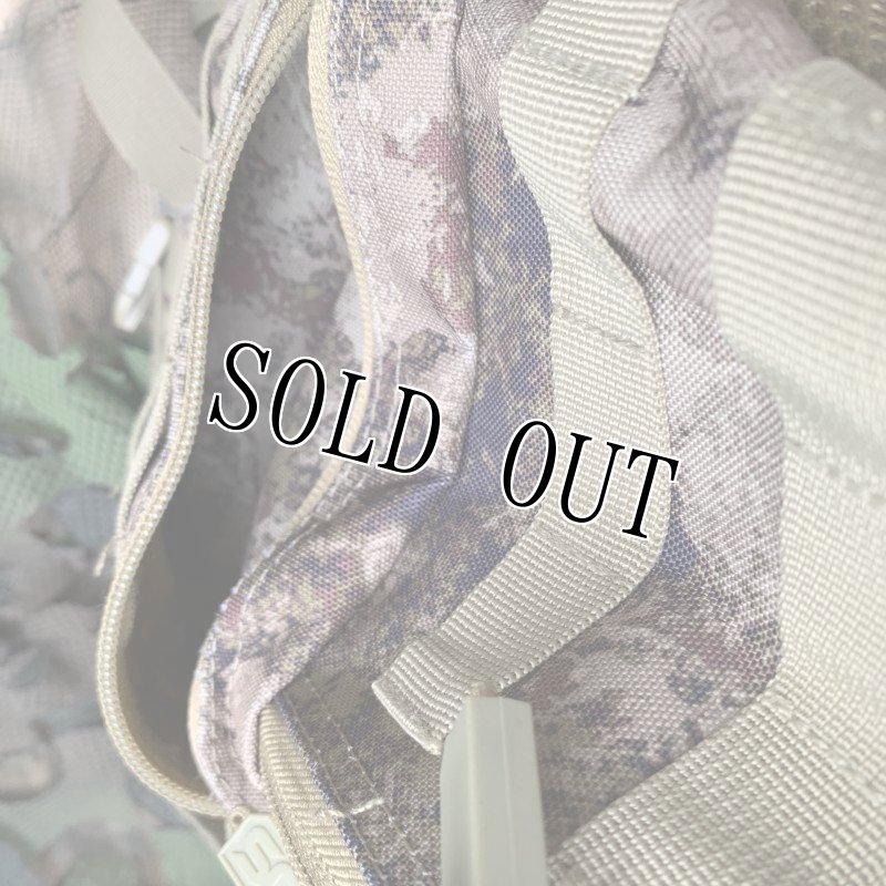 画像10: 米軍放出品 SOG Opord Tactical Day Pack 39.1-Liter Storage Canyon Sand (10)