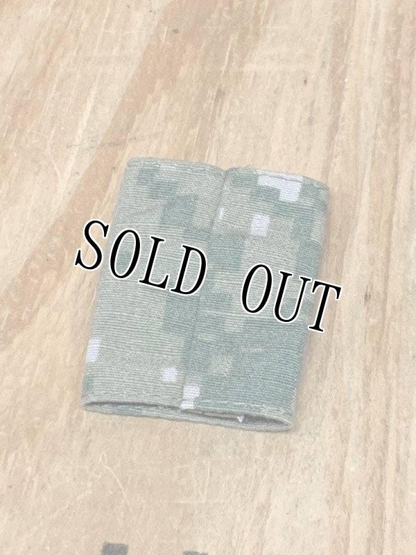 画像2: 米軍実物 U.S.NAVY AOR2  ゴア ジャケット用階級章(PO3) (2)