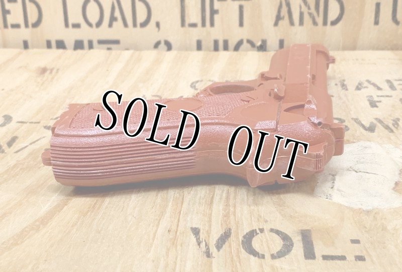 画像2: 米軍実物 ASP 7301　Red Training Gun BER　92/ (2)