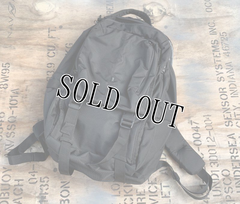 画像2: 米海兵隊放出品 5.11 Tactical LV18 29L Backpack  (2)