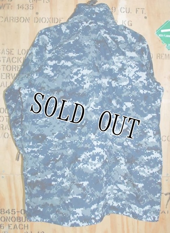 画像3: 米海軍実物　US NAVY　階級章付き　GORE-TEX　パーカー　S-XS (3)