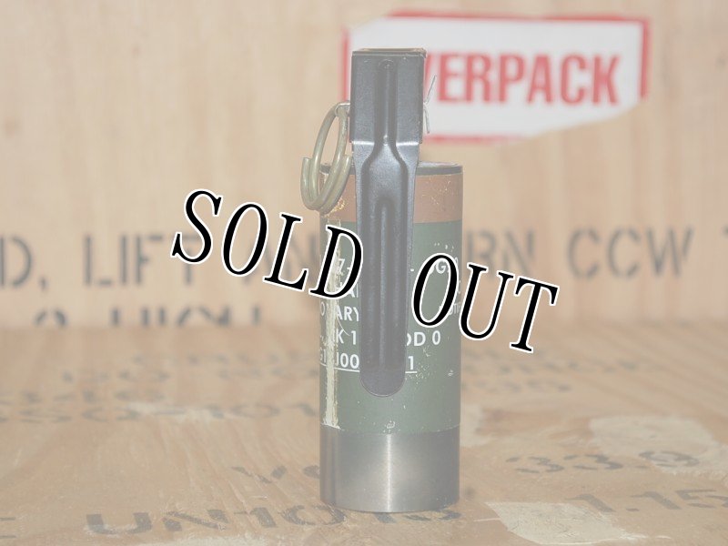 画像4: 米軍実物 NICO BTV-1 Flash Bang Grenade (4)