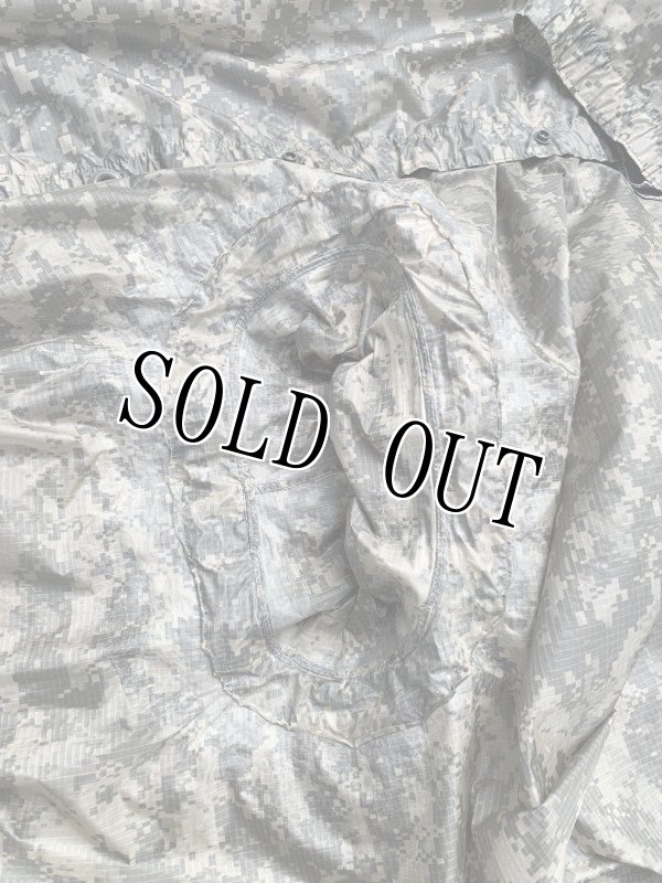 画像6: 米陸軍実物 ACU ポンチョ (6)