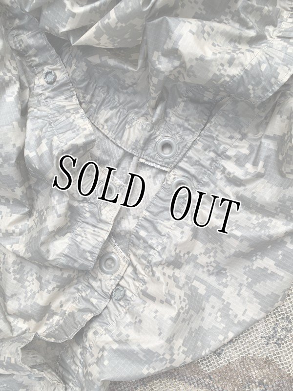 画像5: 米陸軍実物 ACU ポンチョ (5)