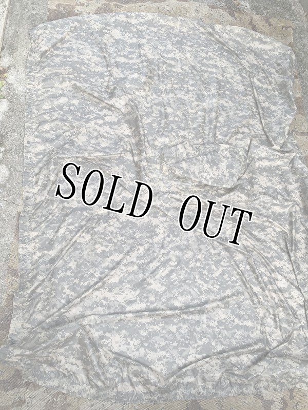 画像2: 米陸軍実物 ACU ポンチョ (2)