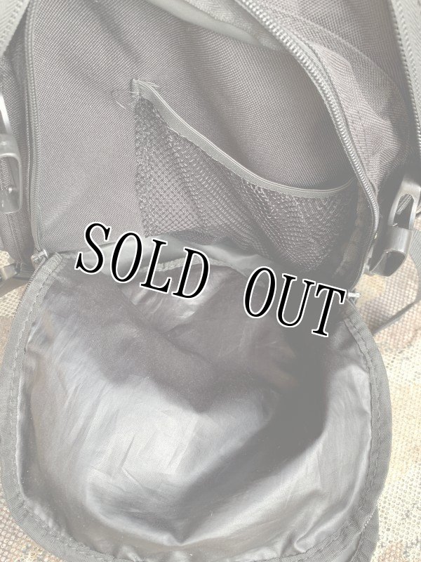 画像6: 米海軍放出品 MERCURY LUGGAGE 3 DAY  STRETCH BACKPACK (6)