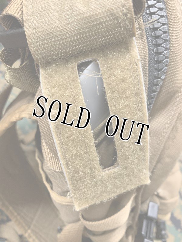 画像10: 米軍実物 MOLLE LARGE ASSAULT PACK SDS TACTICAL STYLE 4095    アサルトパック コヨーテ  (10)