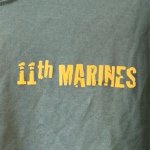 画像2: 米軍放出品　USMC 11th MARINES Tシャツ　X LARGE (2)