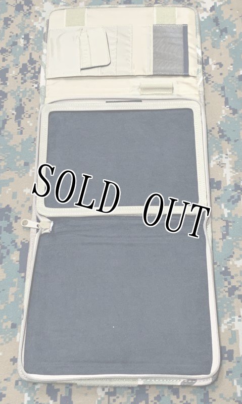 画像2: 米軍放出品 US ARMY SUSTAINMENT COMMAND  ipad ケース/ホルダー (2)
